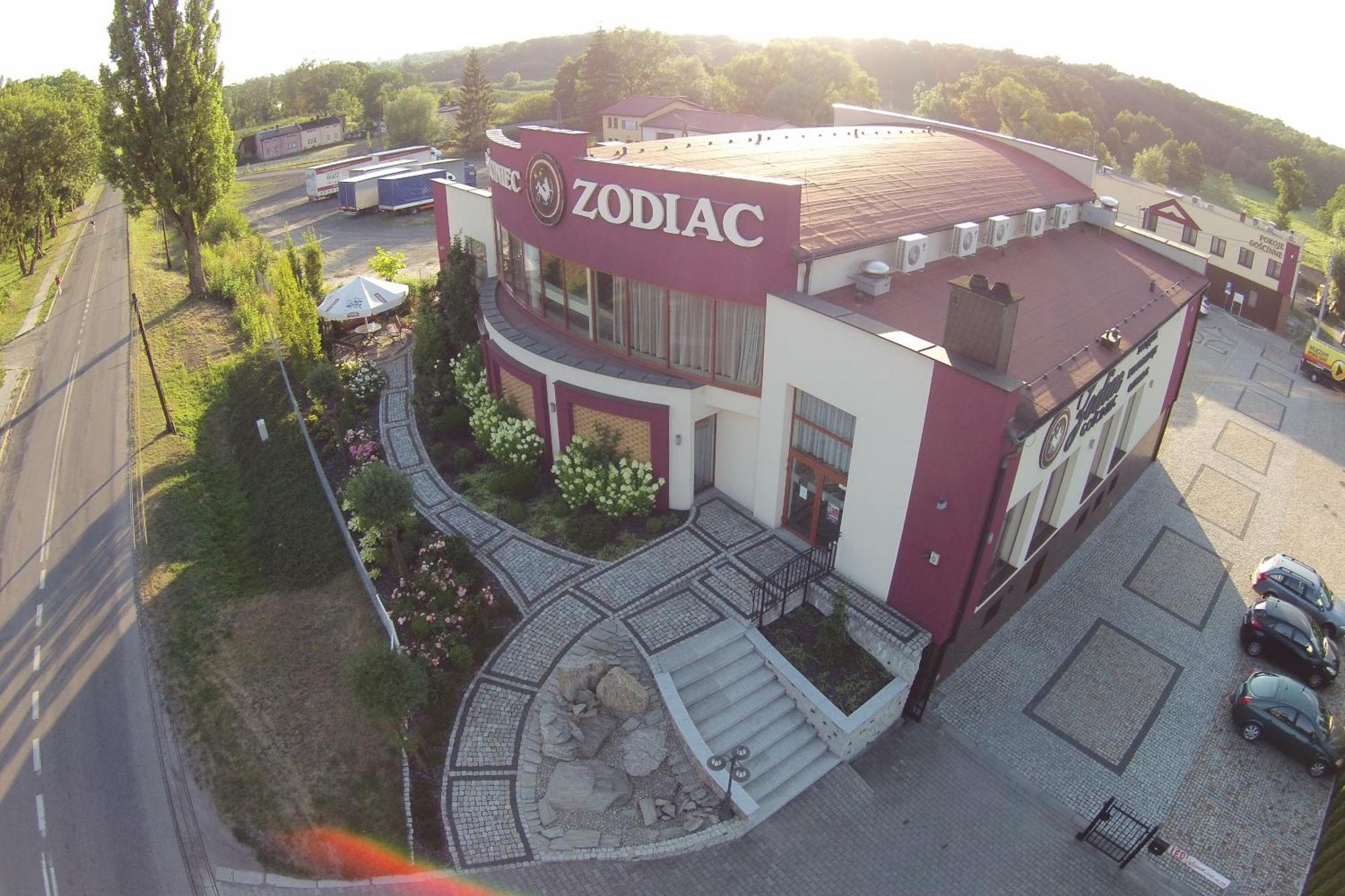 Hostel Gosciniec Zodiac Rzuchow Exterior foto