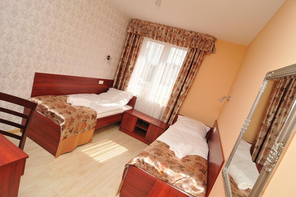 Hostel Gosciniec Zodiac Rzuchow Zimmer foto